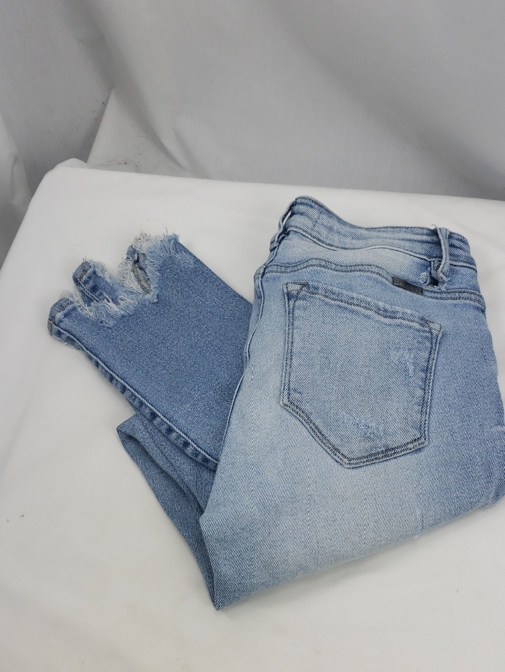 RanCan Distressed Light Wash Jeans Size 7/27